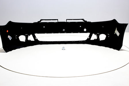 Voorbumper +PDC Volkswagen Golf 6 BRILJANTSCHWARZ (L041)