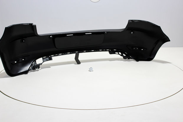 Achterbumper +PDC Volkswagen Golf 6 BRILJANTSCHWARZ (L041)