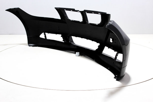 Voorbumper  BMW 3 Serie E90 SCHWARZ (668)