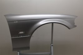 Spatbord rechtsvoor BMW 3 Serie E46 Coupé TITANSILBER (354)