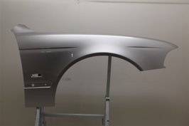 Spatbord rechtsvoor BMW 5 Serie E39 TITANSILBER (354)